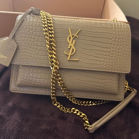 Saint Laurent SUNSET MEDIUM IN CROCODILE-EMBOSSED LEATHER - Picture 3 of 6